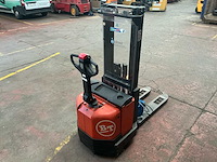 2002 bt s12f stapelaar - afbeelding 10 van  14