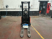 2002 bt s12f stapelaar - afbeelding 13 van  14