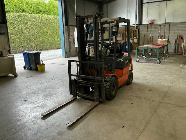 2002 heli hfd18 vorkheftruck - afbeelding 5 van  12