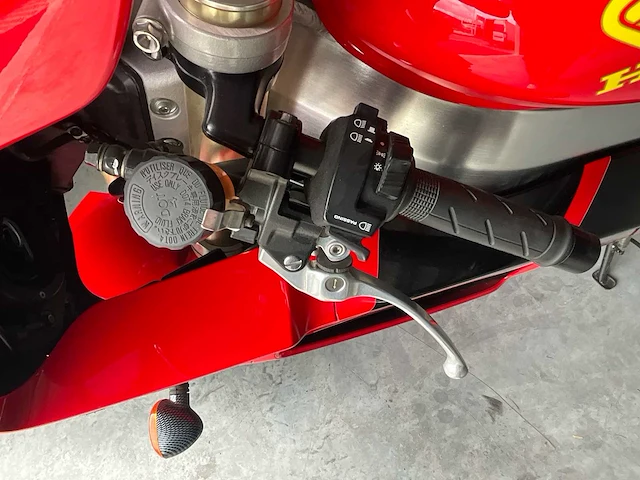2002 honda vrt1000 sp1 01 - (collecter-item) - afbeelding 17 van  26