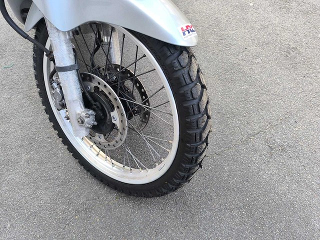 2002 honda xiv 650 motorfiets - afbeelding 10 van  11