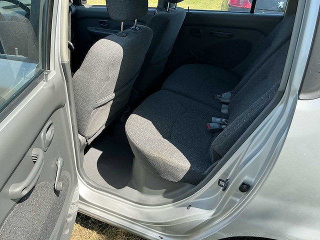 2002 hyundai atos gls personenauto - afbeelding 9 van  25