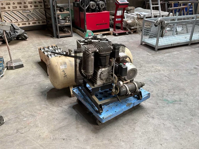 2002 ingersoll-rand euro20 schroefcompressor - persluchttank – 270 l – 11 bar - afbeelding 21 van  28