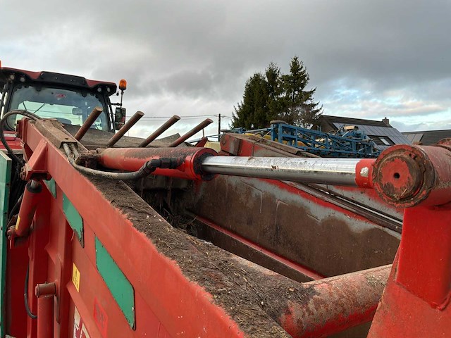 2002 jeantil dp5800re silagesnijder en distributeur - afbeelding 14 van  22