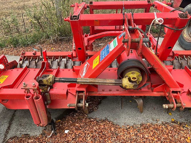 2002 kuhn hrb 302 d rotary hef - afbeelding 4 van  17