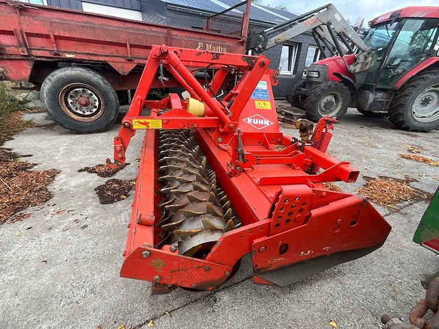 2002 kuhn hrb 302 d rotary hef - afbeelding 14 van  17
