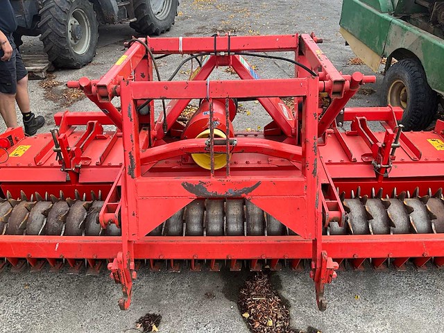 2002 kuhn hrb 302 d rotary hef - afbeelding 7 van  7
