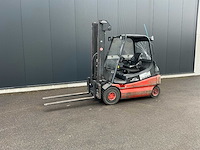 2002 linde e25-02 vorkheftruck - afbeelding 1 van  25