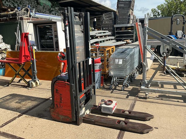 2002 linde l10 stapelaar - afbeelding 1 van  8