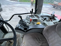 2002 massey ferguson 8240 vierwielaangedreven landbouwtractor - afbeelding 2 van  14