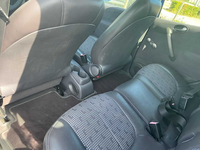 2002 mercedes a 160 amg personenauto - afbeelding 14 van  32