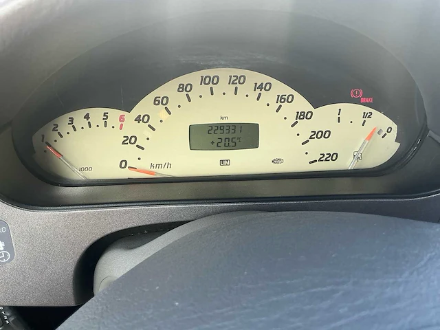 2002 mercedes a 160 amg personenauto - afbeelding 26 van  32