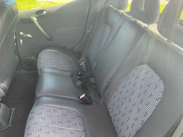 2002 mercedes a 160 amg personenauto - afbeelding 13 van  32