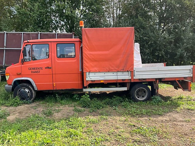 2002 mercedes-benz 814 de vrachtwagen - afbeelding 12 van  51