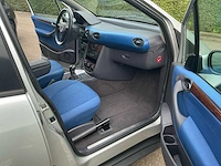 2002 mercedes-benz a klasse hatchback personenauto - afbeelding 22 van  30