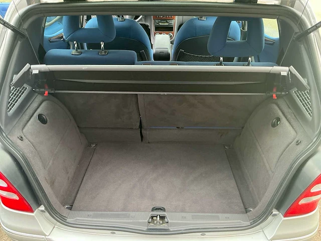 2002 mercedes-benz a klasse hatchback personenauto - afbeelding 17 van  27
