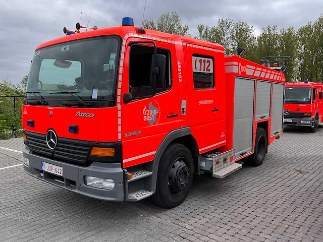 2002 mercedes benz atego 1325 f brandweerwagen pomp vrachtwagen - afbeelding 12 van  30