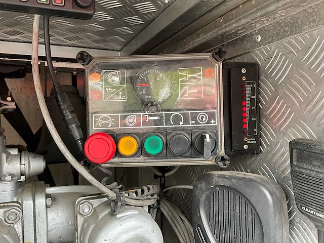 2002 mercedes benz atego 1325 f brandweerwagen pomp vrachtwagen - afbeelding 11 van  19