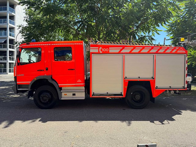 2002 mercedes-benz atego brandweerwagen - afbeelding 12 van  27