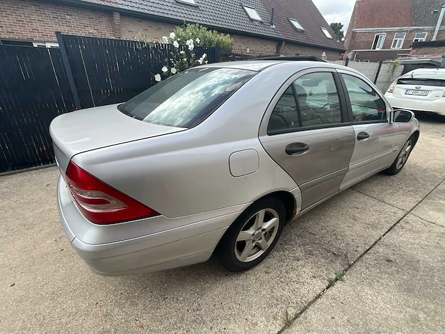 2002 mercedes benz c180 - personenauto - afbeelding 14 van  21