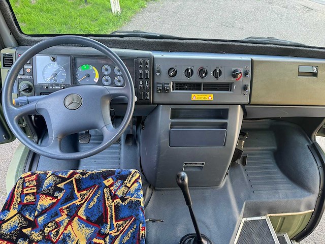 2002 mercedes vario 4x4 !!!68.000km!!! - ex leger - unieke staat - afbeelding 5 van  22