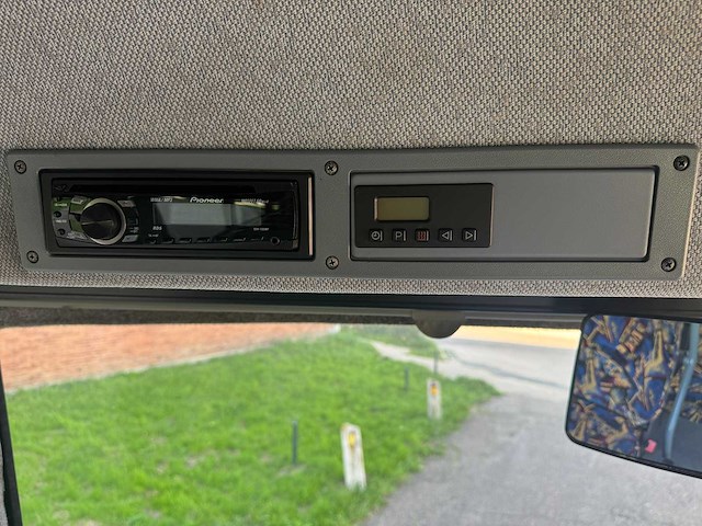 2002 mercedes vario 4x4 !!!68.000km!!! - ex leger - unieke staat - afbeelding 14 van  22