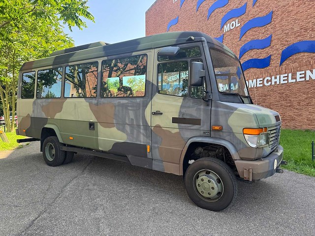 2002 mercedes vario 4x4 !!!68.000km!!! - ex leger - unieke staat - afbeelding 21 van  22