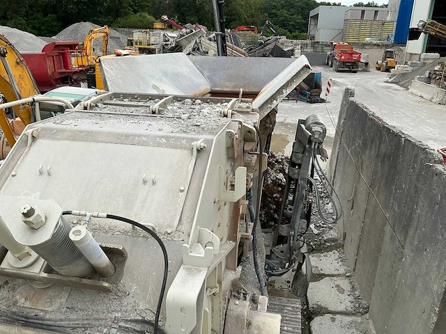 2002 metso nordberg lt1213 mobiele breekinstallatie - afbeelding 26 van  26