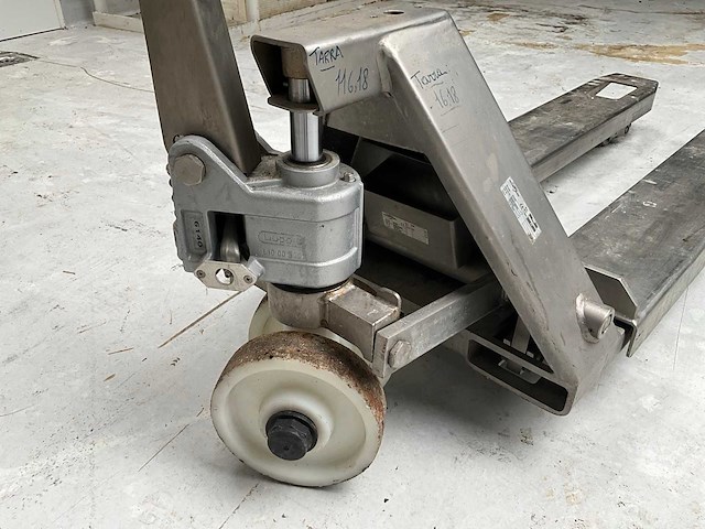 2002 mettler toledo dh2003 hand hydraulische palletwagen - afbeelding 2 van  4