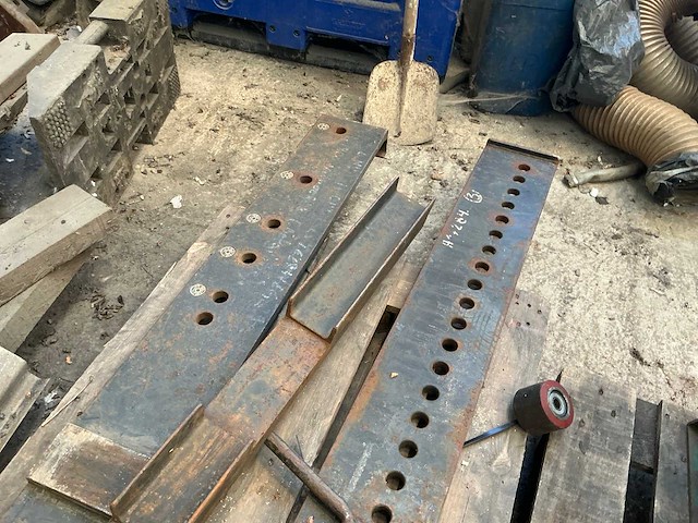 2002 mingori m-150 zware hydraulische pijp- en buisbuiger - afbeelding 3 van  13