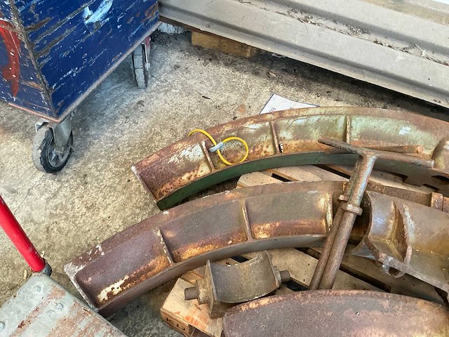 2002 mingori m-150 zware hydraulische pijp- en buisbuiger - afbeelding 10 van  13