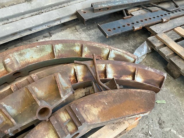 2002 mingori m-150 zware hydraulische pijp- en buisbuiger - afbeelding 11 van  13