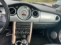 2002 mini cooper hatchback personenauto - afbeelding 10 van  26