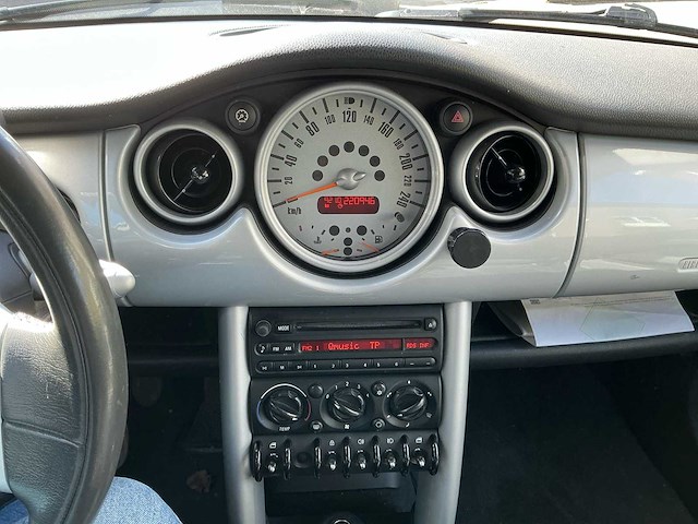 2002 mini cooper r50 personenauto - afbeelding 7 van  25