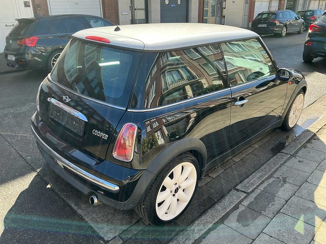 2002 mini cooper r50 personenauto - afbeelding 21 van  25