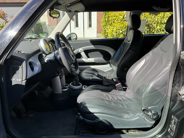 2002 mini cooper r50 personenauto - afbeelding 3 van  21
