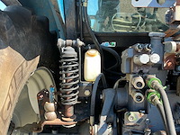 2002 new holland tm115 vierwielaangedreven landbouwtractor - afbeelding 9 van  32