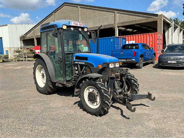 2002 new holland tn80f bosbouwtractor - afbeelding 28 van  30