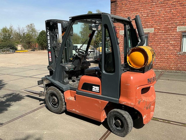 2002 nissan 25 vorkheftruck - afbeelding 17 van  19