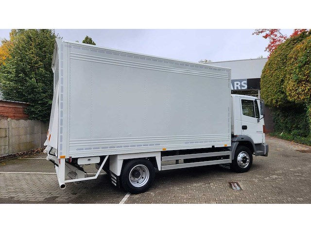 2002 nissan atleon - afbeelding 2 van  37