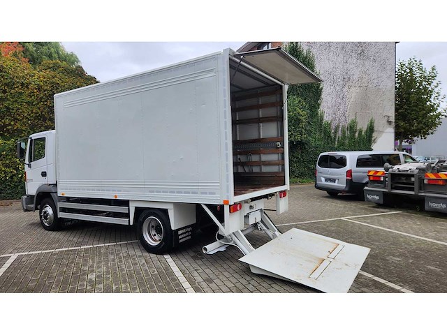 2002 nissan atleon - afbeelding 23 van  37