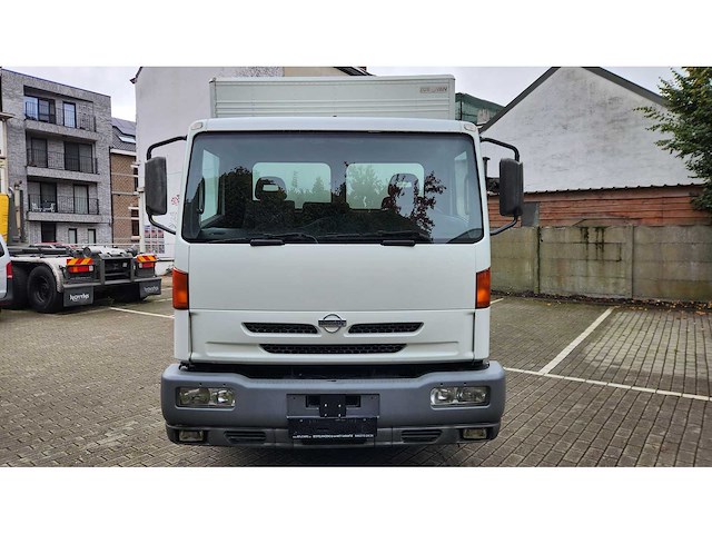 2002 nissan atleon - afbeelding 27 van  37