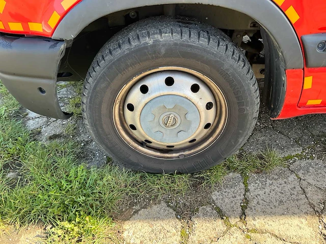 2002 nissan interstar brandweerwagen - afbeelding 18 van  38