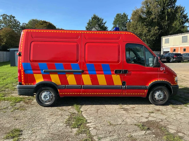 2002 nissan interstar brandweerwagen - afbeelding 35 van  38