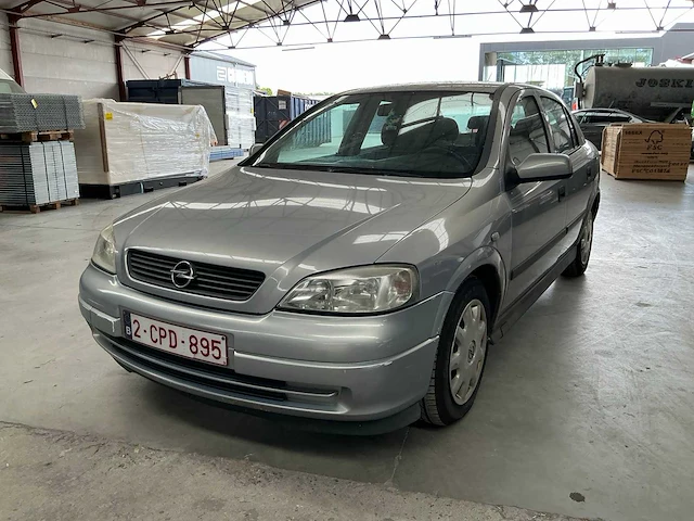 2002 opel astra - afbeelding 1 van  28