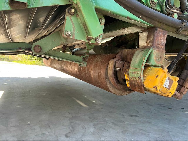 2002 ploeger bladgroenten oogstmachine - afbeelding 13 van  27
