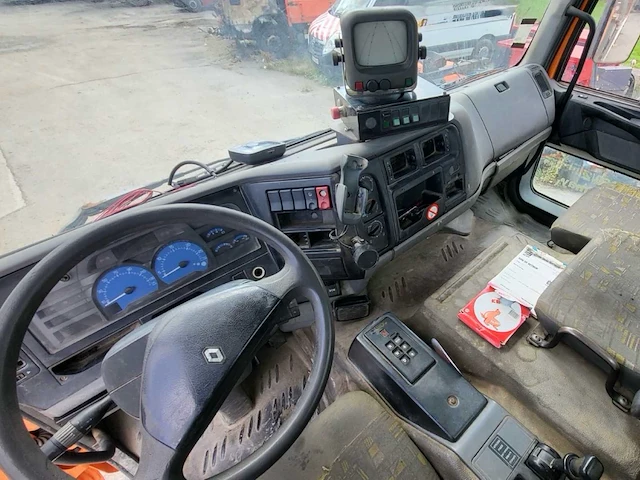 2002 renault kerax platte laadwagen - afbeelding 15 van  16