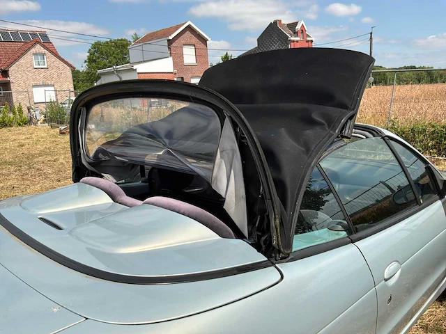 2002 renault megane cabriolet 1.6 16v auto - afbeelding 43 van  54