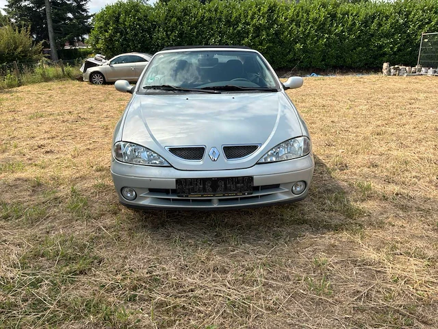 2002 renault megane cabriolet 1.6 16v auto - afbeelding 8 van  54