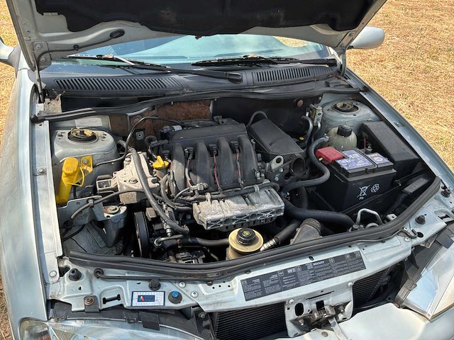 2002 renault megane cabriolet 1.6 16v auto - afbeelding 30 van  40